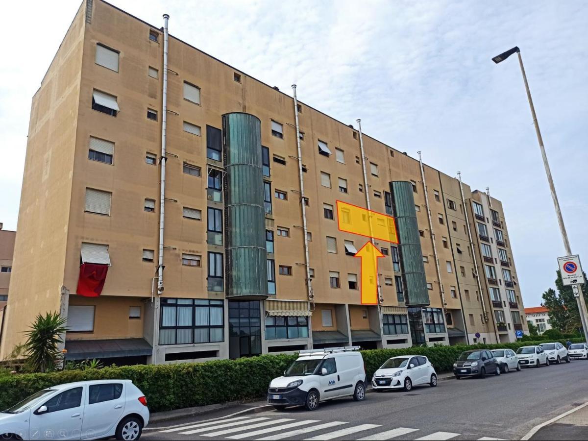 Appartamento Giotto - Free Parking ليفورنو المظهر الخارجي الصورة